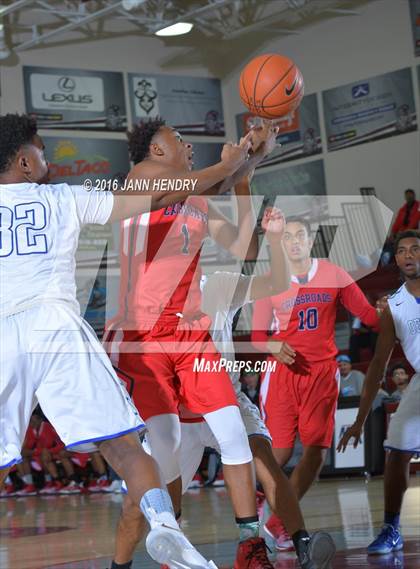 Thumbnail 2 in Crossroads vs. Desert Pines (Rancho Mirage Holiday Invitational) photogallery.