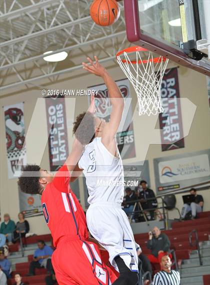 Thumbnail 1 in Crossroads vs. Desert Pines (Rancho Mirage Holiday Invitational) photogallery.
