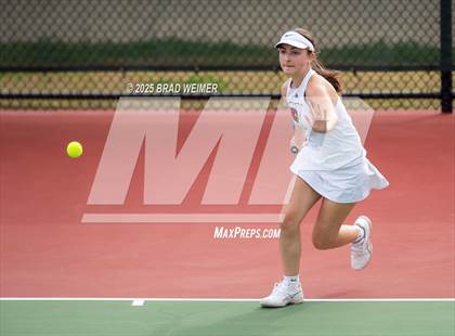 Thumbnail 2 in E.D. White vs Houma Christian (Thibodaux Wellness Center) photogallery.