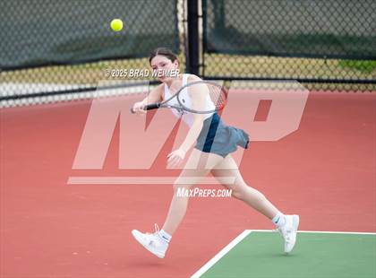 Thumbnail 2 in E.D. White vs Houma Christian (Thibodaux Wellness Center) photogallery.