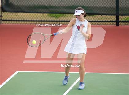 Thumbnail 2 in E.D. White vs Houma Christian (Thibodaux Wellness Center) photogallery.