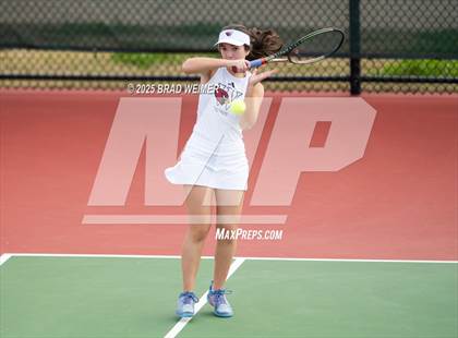 Thumbnail 1 in E.D. White vs Houma Christian (Thibodaux Wellness Center) photogallery.