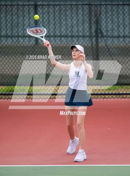 Thumbnail 3 in E.D. White vs Houma Christian (Thibodaux Wellness Center) photogallery.