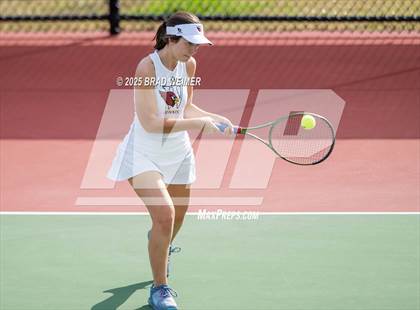 Thumbnail 3 in E.D. White vs Houma Christian (Thibodaux Wellness Center) photogallery.