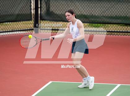 Thumbnail 2 in E.D. White vs Houma Christian (Thibodaux Wellness Center) photogallery.