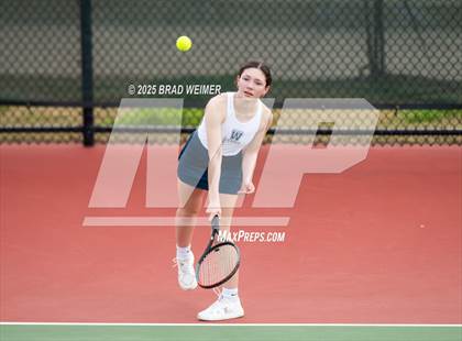 Thumbnail 2 in E.D. White vs Houma Christian (Thibodaux Wellness Center) photogallery.
