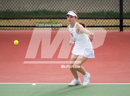 Thumbnail 3 in E.D. White vs Houma Christian (Thibodaux Wellness Center) photogallery.