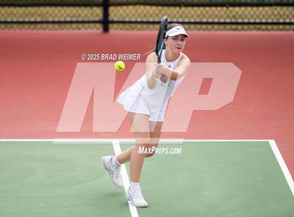 Thumbnail 1 in E.D. White vs Houma Christian (Thibodaux Wellness Center) photogallery.