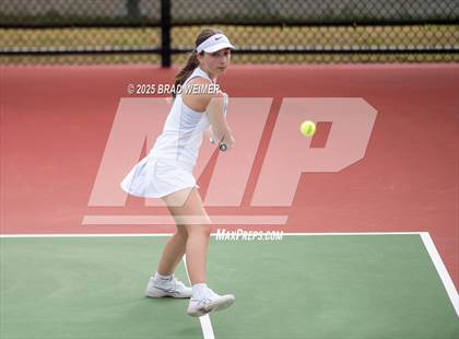 Thumbnail 3 in E.D. White vs Houma Christian (Thibodaux Wellness Center) photogallery.
