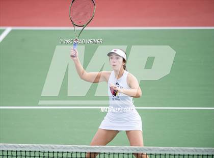Thumbnail 2 in E.D. White vs Houma Christian (Thibodaux Wellness Center) photogallery.