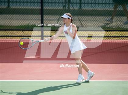 Thumbnail 2 in E.D. White vs Houma Christian (Thibodaux Wellness Center) photogallery.