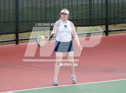 Thumbnail 3 in E.D. White vs Houma Christian (Thibodaux Wellness Center) photogallery.