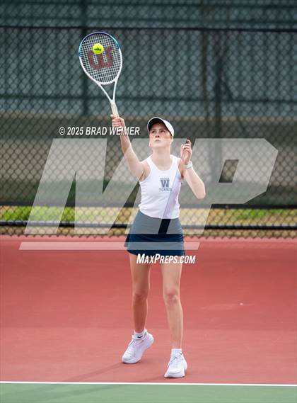 Thumbnail 2 in E.D. White vs Houma Christian (Thibodaux Wellness Center) photogallery.