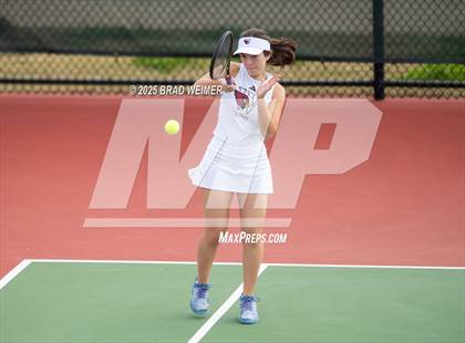 Thumbnail 3 in E.D. White vs Houma Christian (Thibodaux Wellness Center) photogallery.