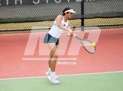 Thumbnail 3 in E.D. White vs Houma Christian (Thibodaux Wellness Center) photogallery.