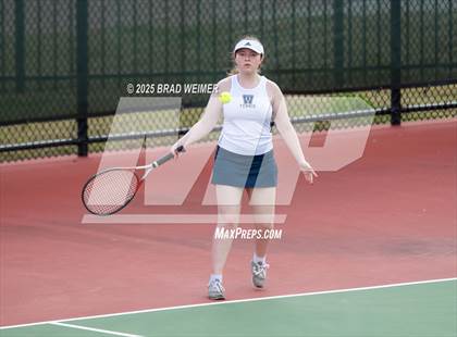 Thumbnail 2 in E.D. White vs Houma Christian (Thibodaux Wellness Center) photogallery.