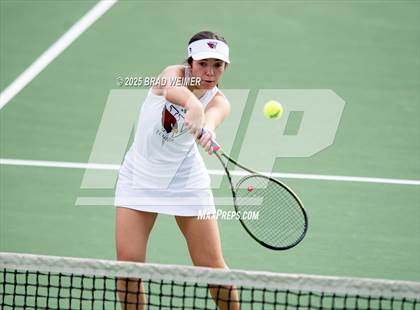 Thumbnail 1 in E.D. White vs Houma Christian (Thibodaux Wellness Center) photogallery.