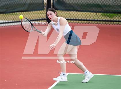 Thumbnail 1 in E.D. White vs Houma Christian (Thibodaux Wellness Center) photogallery.