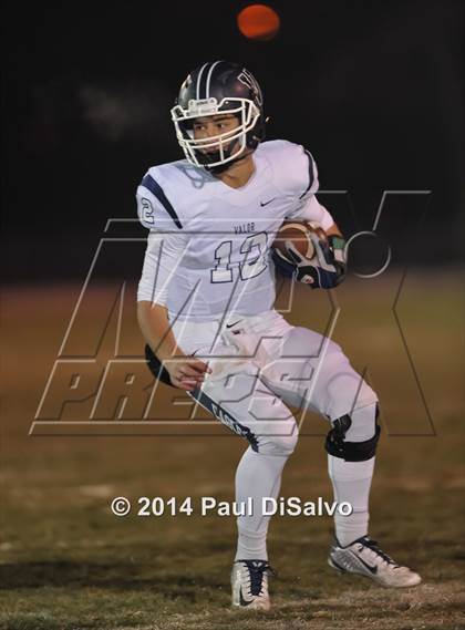 Thumbnail 2 in Valor Christian @ Pomona (CHSAA 5A Quarter-Final) photogallery.