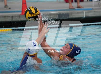 Thumbnail 2 in Arroyo Grande vs Clovis (Central Valley Showdown) photogallery.