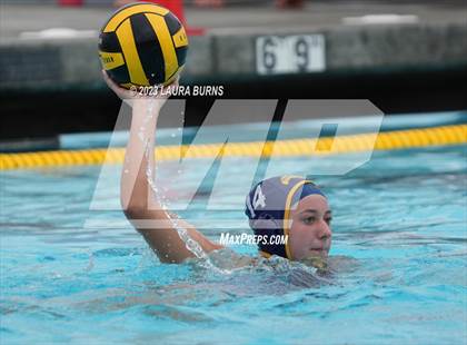Thumbnail 2 in Arroyo Grande vs Clovis (Central Valley Showdown) photogallery.