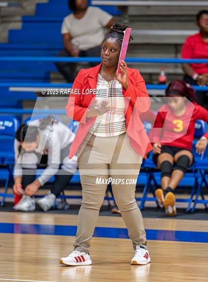 Thumbnail 1 in North Forest @ Yates photogallery.