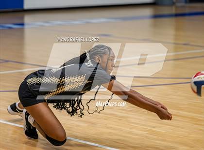 Thumbnail 1 in North Forest @ Yates photogallery.