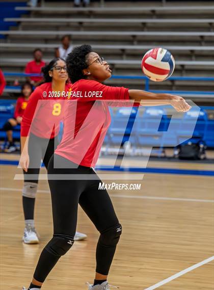 Thumbnail 2 in North Forest @ Yates photogallery.