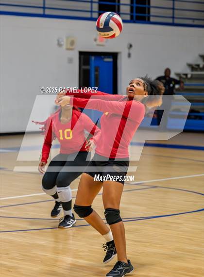 Thumbnail 2 in North Forest @ Yates photogallery.