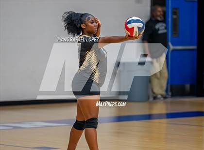 Thumbnail 2 in North Forest @ Yates photogallery.