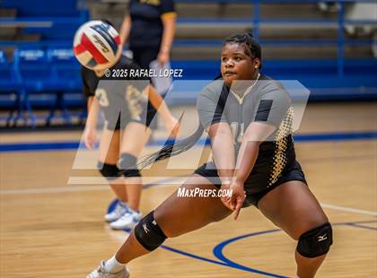 Thumbnail 1 in North Forest @ Yates photogallery.