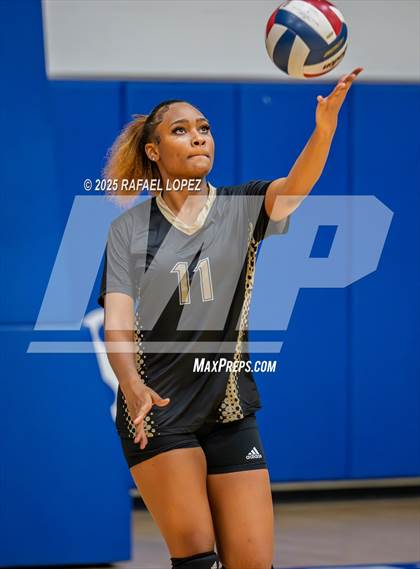 Thumbnail 1 in North Forest @ Yates photogallery.