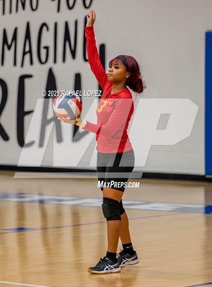 Thumbnail 1 in North Forest @ Yates photogallery.