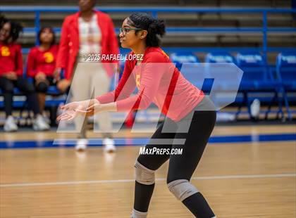 Thumbnail 1 in North Forest @ Yates photogallery.