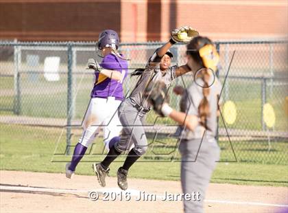 Thumbnail 2 in Starkville @ DeSoto Central photogallery.