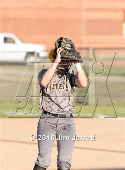 Thumbnail 3 in Starkville @ DeSoto Central photogallery.