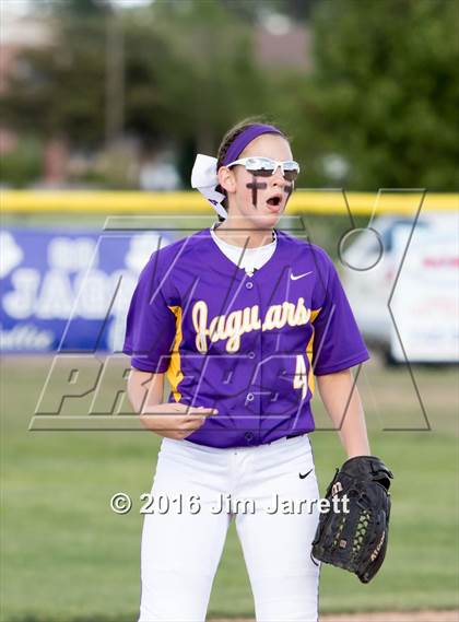 Thumbnail 1 in Starkville @ DeSoto Central photogallery.