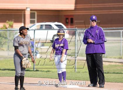 Thumbnail 2 in Starkville @ DeSoto Central photogallery.