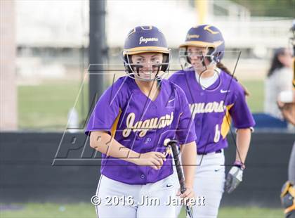 Thumbnail 1 in Starkville @ DeSoto Central photogallery.