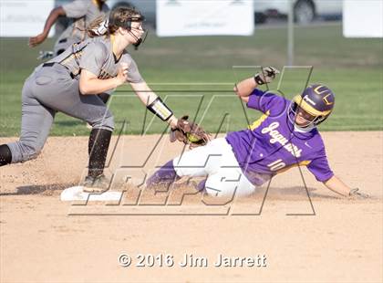 Thumbnail 1 in Starkville @ DeSoto Central photogallery.