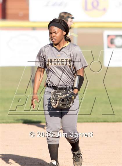 Thumbnail 1 in Starkville @ DeSoto Central photogallery.