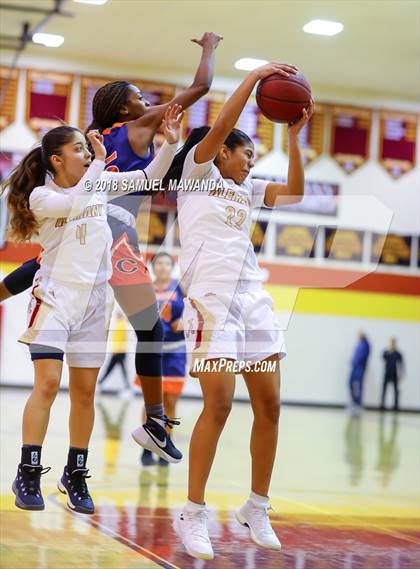Thumbnail 2 in Chaminade @ Alemany (CIF SS D1 Playoff) photogallery.