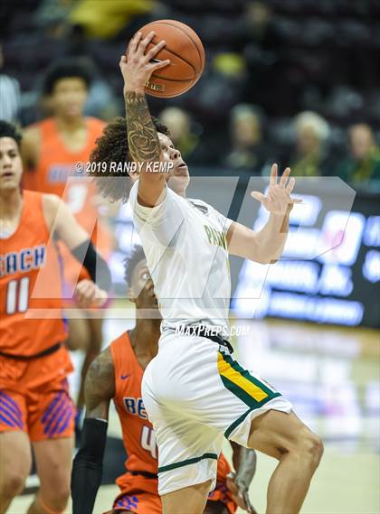Thumbnail 3 in Parkview vs Rainier Beach (Bass Pro Shop Tournament of Champions) photogallery.