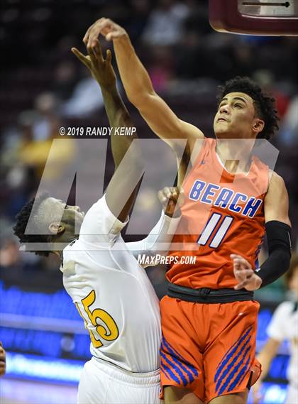 Thumbnail 3 in Parkview vs Rainier Beach (Bass Pro Shop Tournament of Champions) photogallery.
