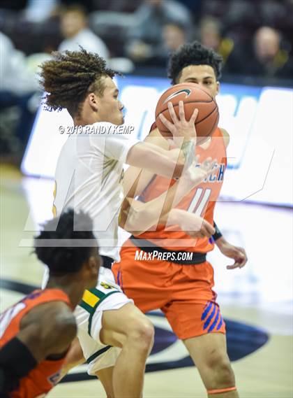 Thumbnail 3 in Parkview vs Rainier Beach (Bass Pro Shop Tournament of Champions) photogallery.