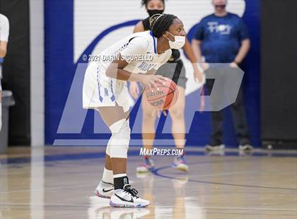 Thumbnail 3 in Salpointe Catholic @ Mesquite photogallery.
