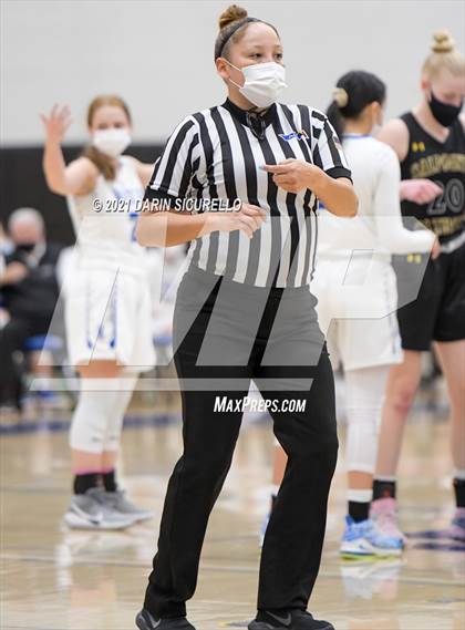 Thumbnail 3 in Salpointe Catholic @ Mesquite photogallery.