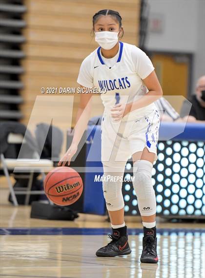 Thumbnail 3 in Salpointe Catholic @ Mesquite photogallery.