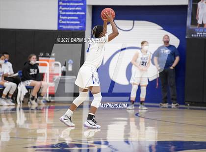 Thumbnail 1 in Salpointe Catholic @ Mesquite photogallery.