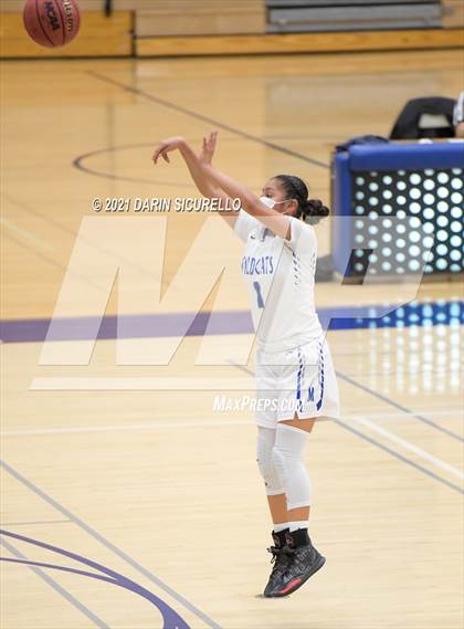 Thumbnail 2 in Salpointe Catholic @ Mesquite photogallery.
